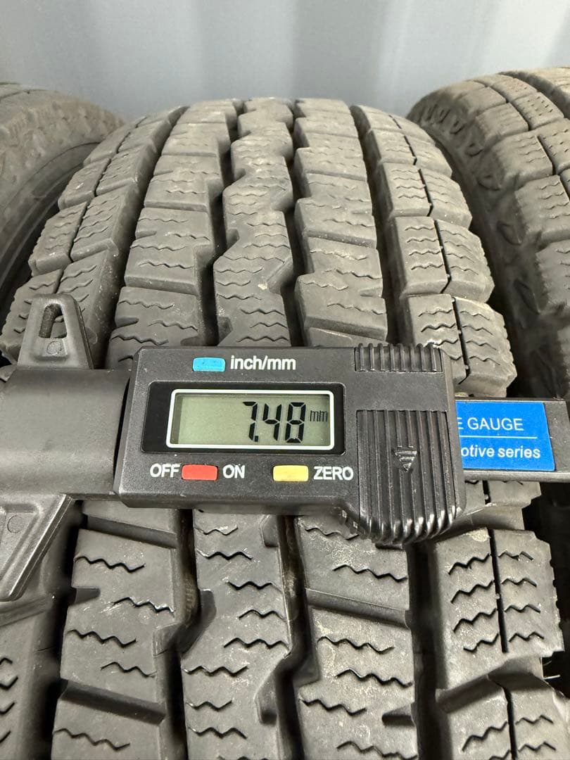 ダンロップ ウインターマックスSV01 145/80R12 ４本バリ溝送料無料