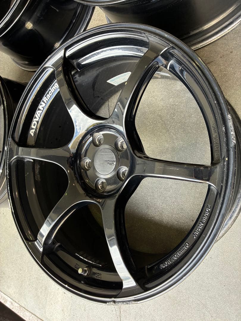 ADVAN RG3 18インチ 8J 8.5J PCD100 4本 86 BRZ