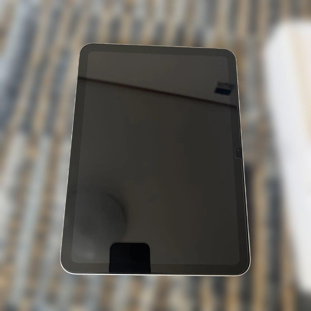 iPad A16 Wi-Fi ケース付き