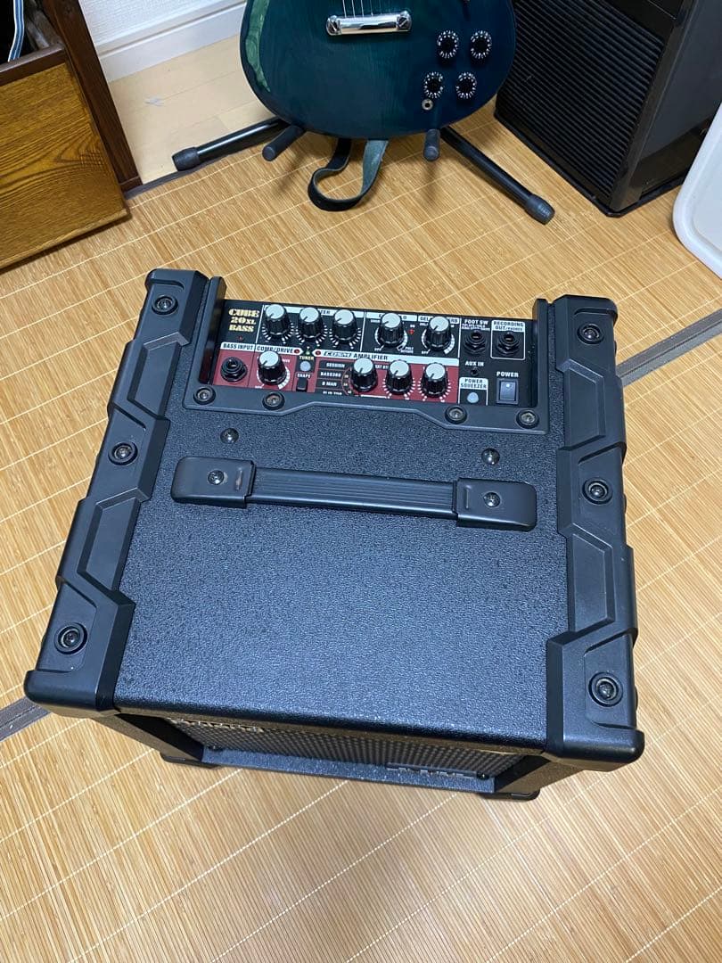 ローランド　ベースアンプRoland CUBE-20XL BASS