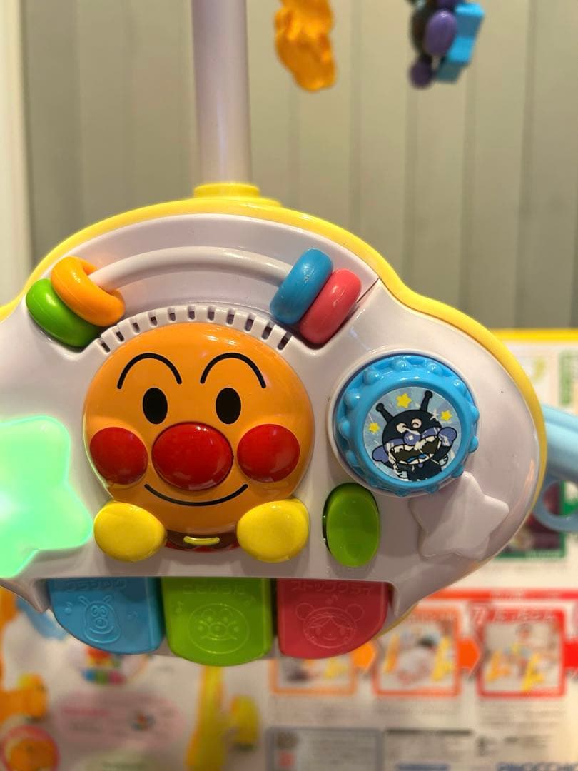 美品　大人気　アンパンマン 8WAY ウォーカーまでへんしん! よくばりメリー