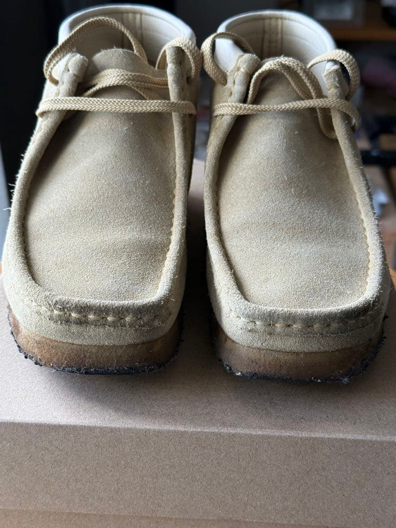 【美品】クラークス　ワラビー　ブーツ サンド UK6.5 中古品