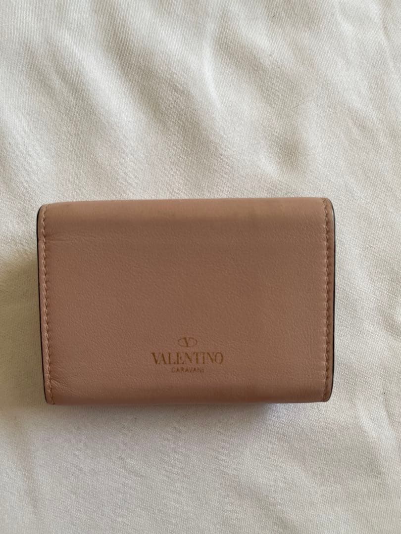 VALENTINO スタッズ付き三つ折り財布