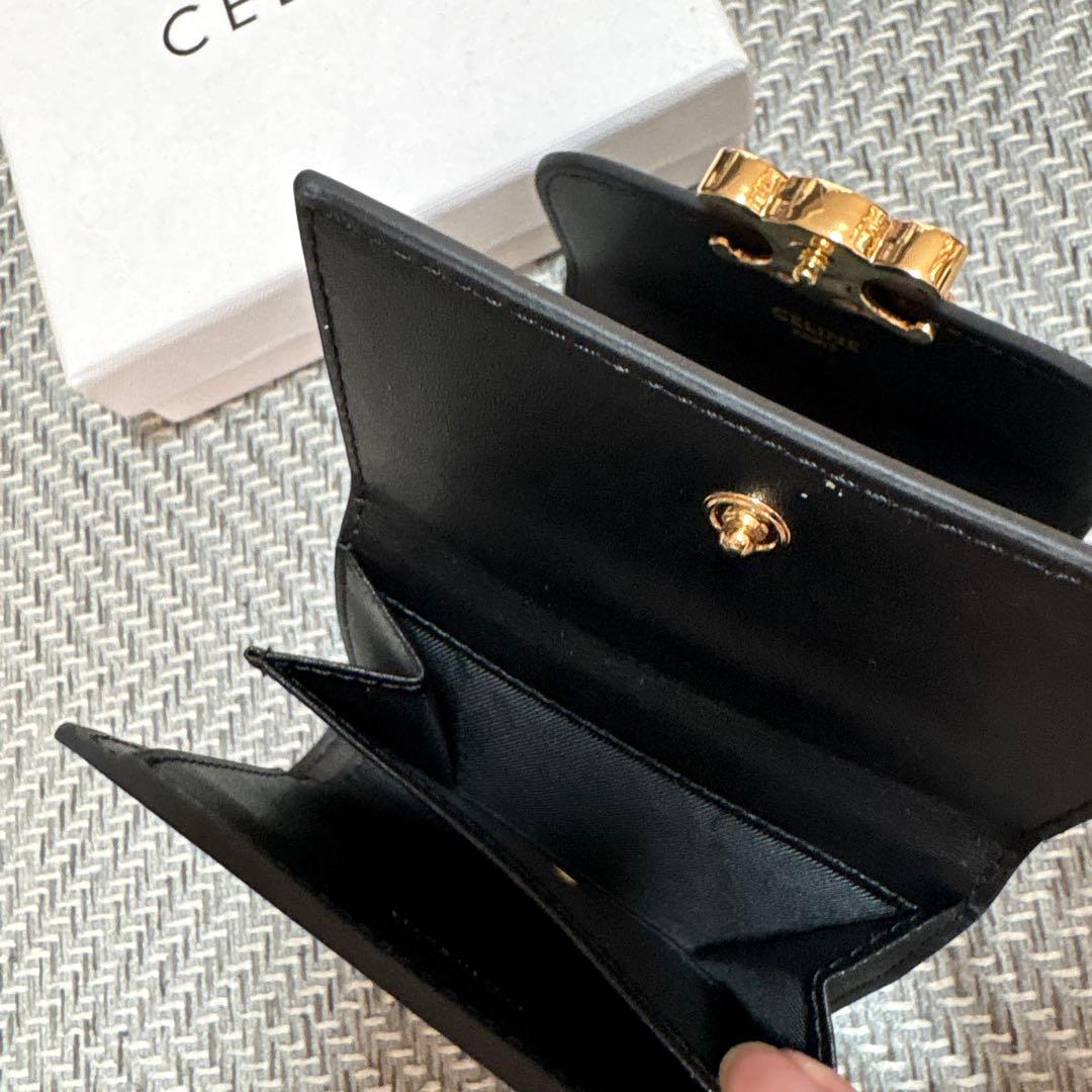 CELINE トリオンフブラック レザー三つ折り財布