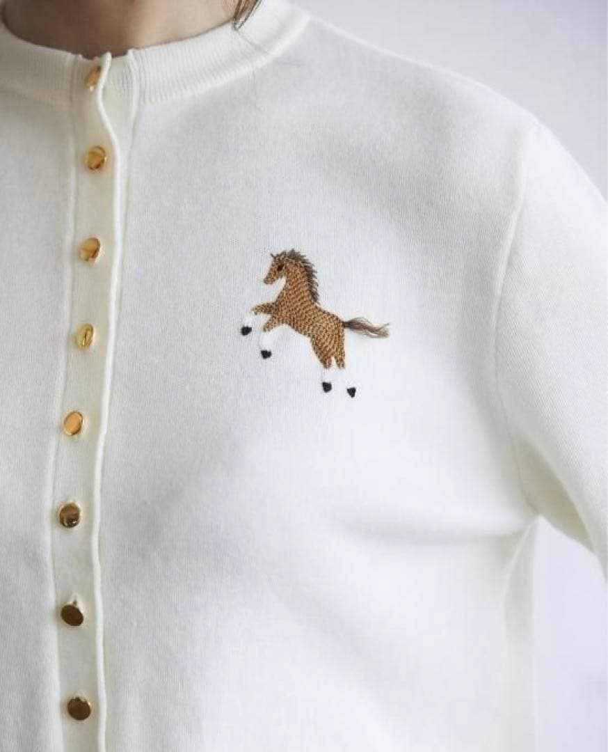 SEVEN TEN by MIHO KAWAHITO 馬刺繍カーディガン 日本製