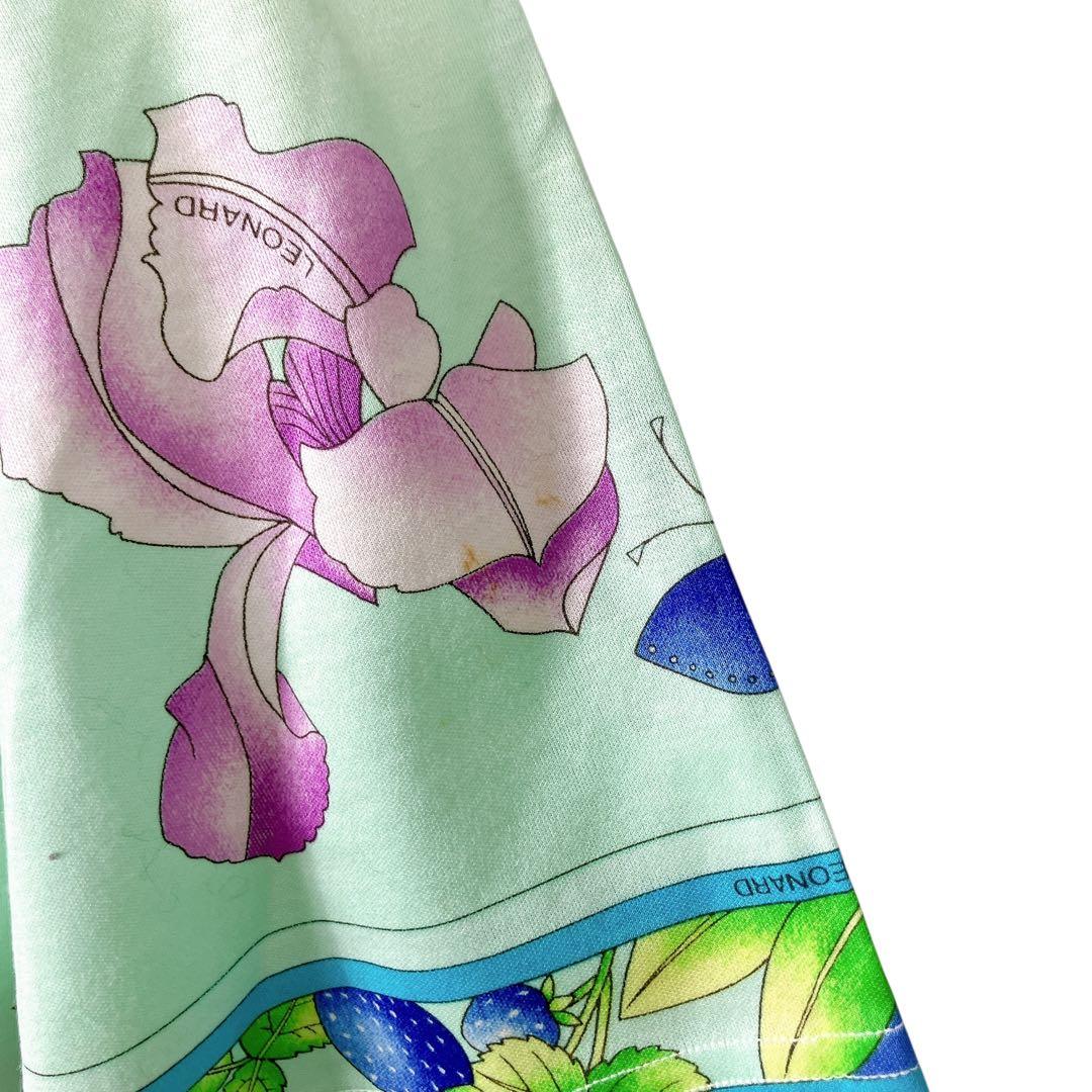 マカ102 レオナール 半袖カットソー Tシャツ 花柄 コットン Lサイズ