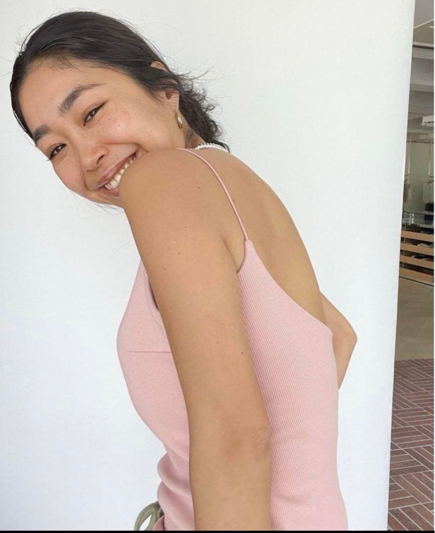 シールームリン　パッド in RIB Back U スパゲッティキャミ