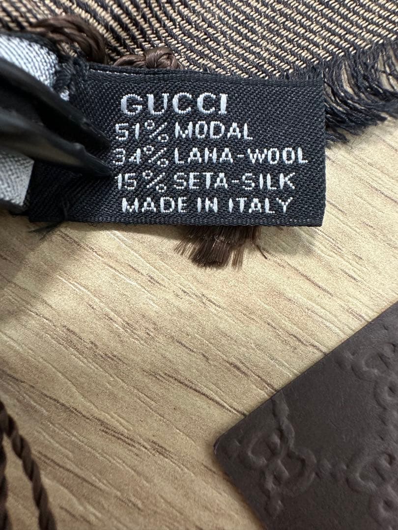 GUCCI 茶系ストール　スカーフ
