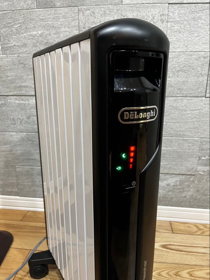 DeLonghi MDH12-BK オイルヒーター