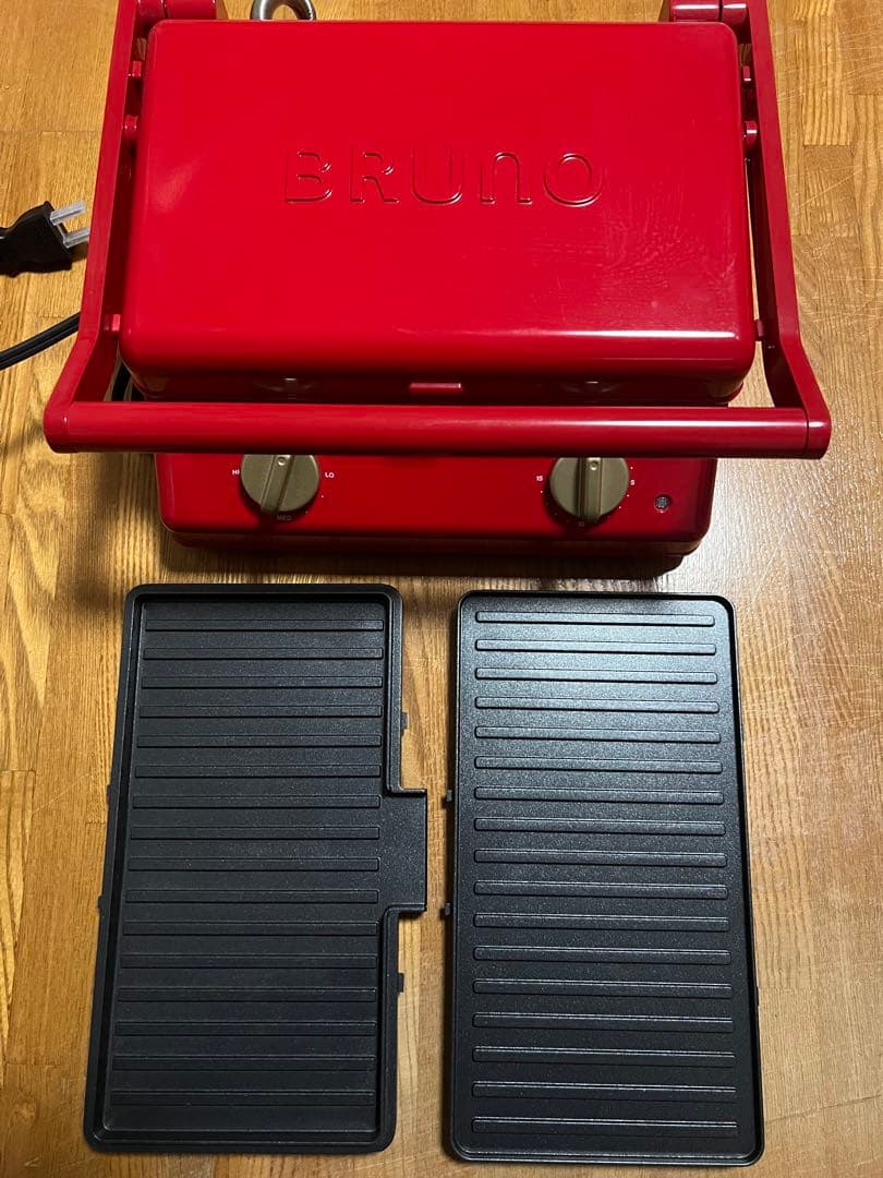 BRUNO ホットサンドメーカー ダブル（レッド）【お値下げしました!】