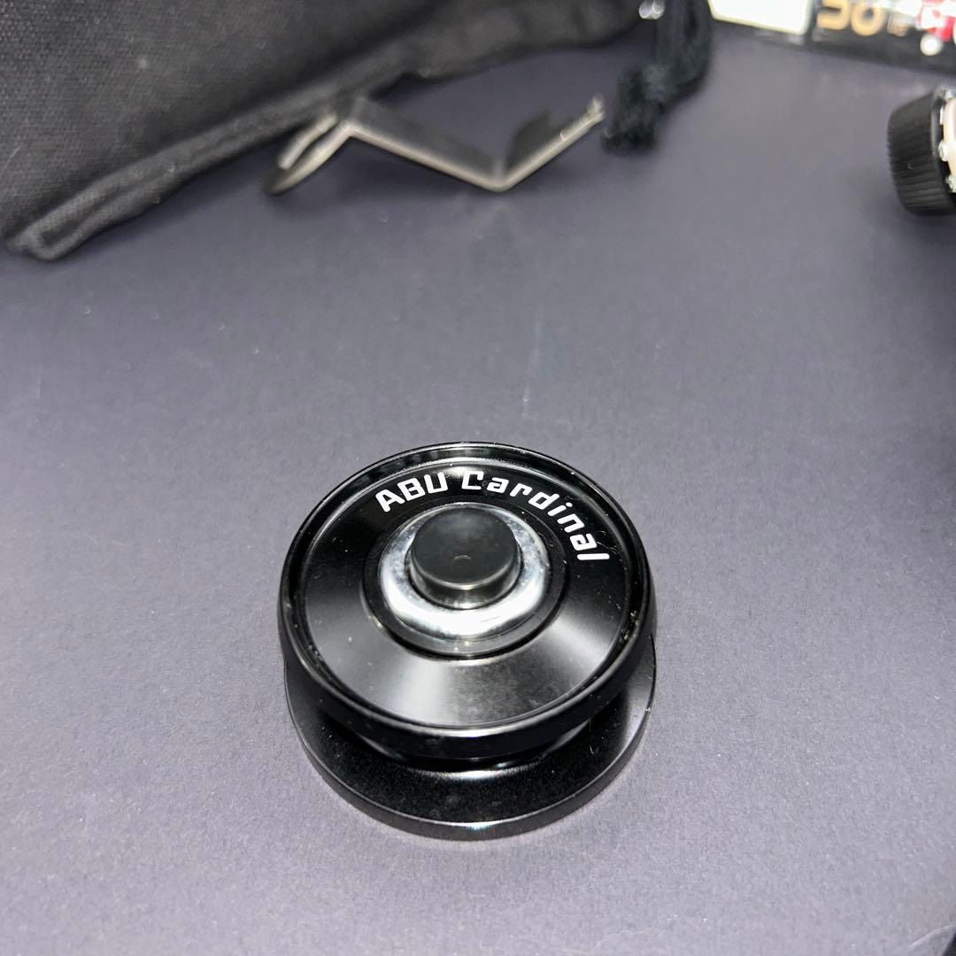 ABUカーディナル3X スピニングリール