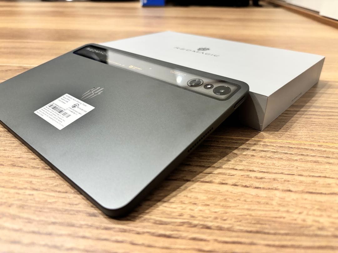 Redmagic Astra 16GB／512GB ブラック