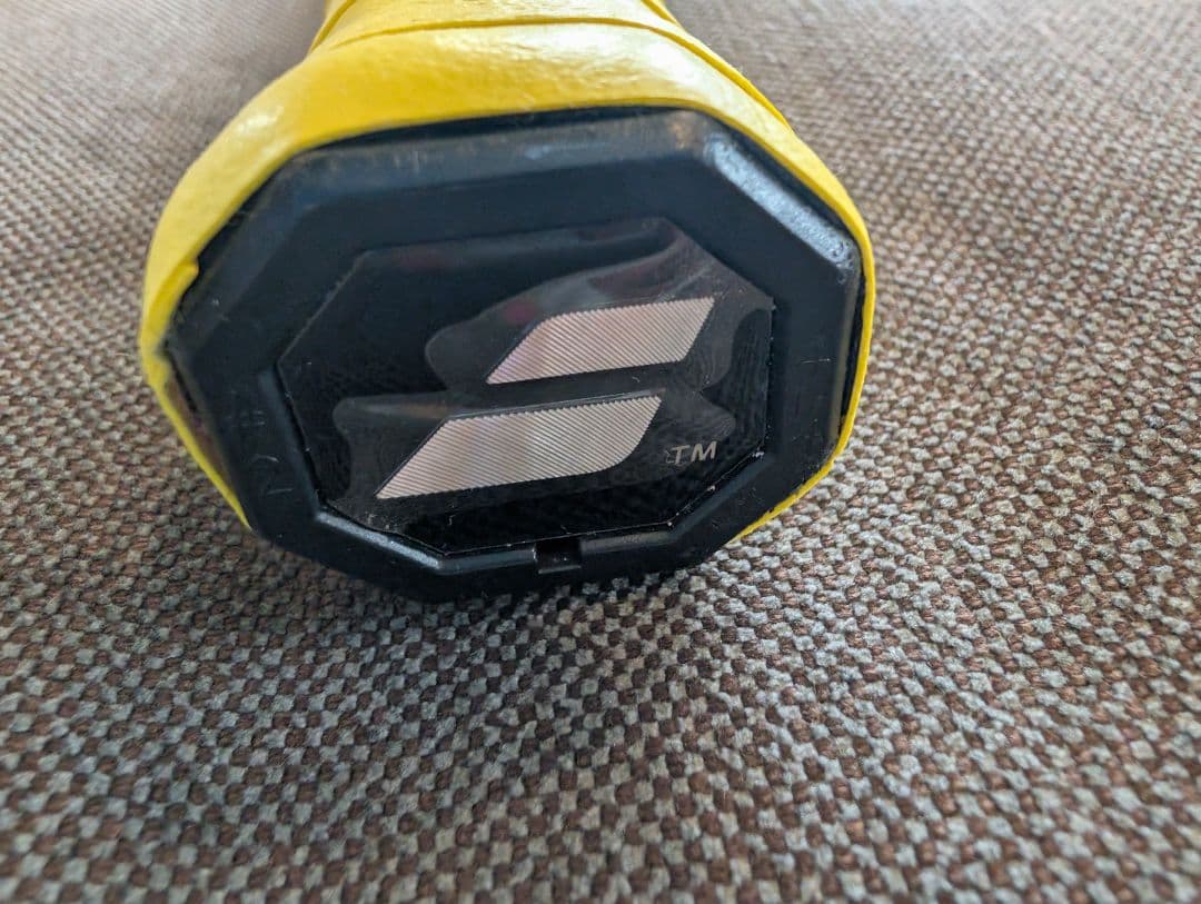 Babolat ピュアアエロ　ラファモデル　ライト