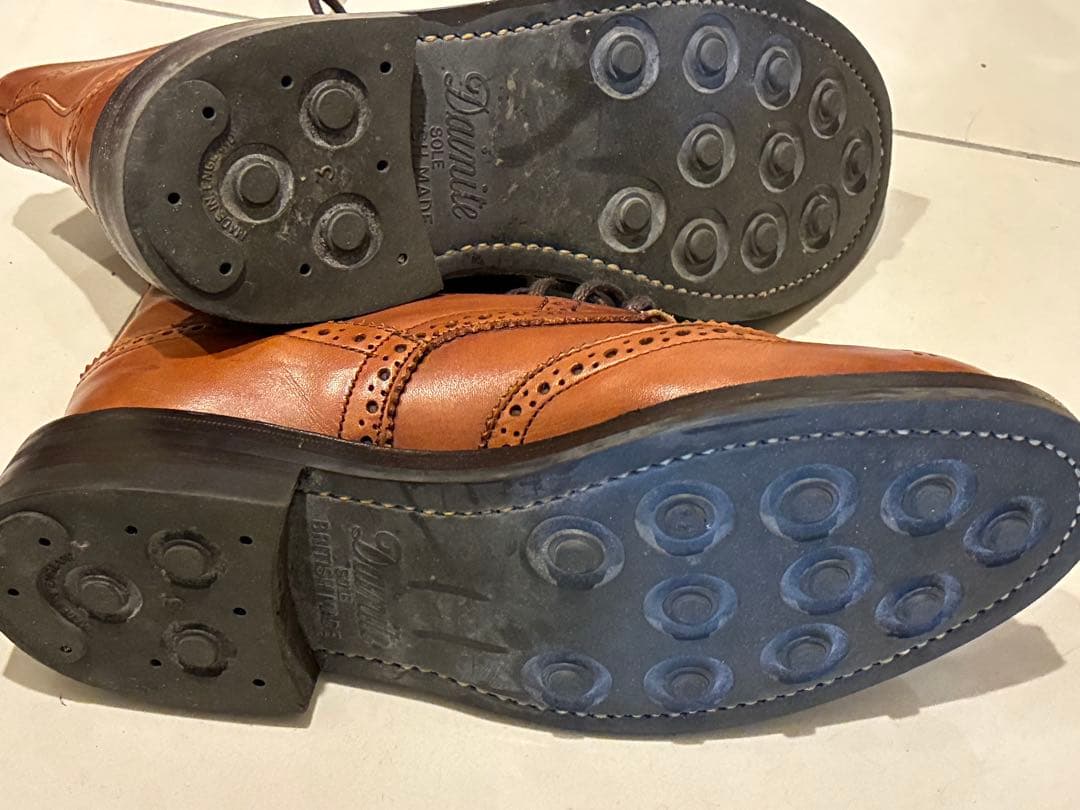 Tricker's トリッカーズ　ウイングチップ　ショートブーツ サイズ4-4