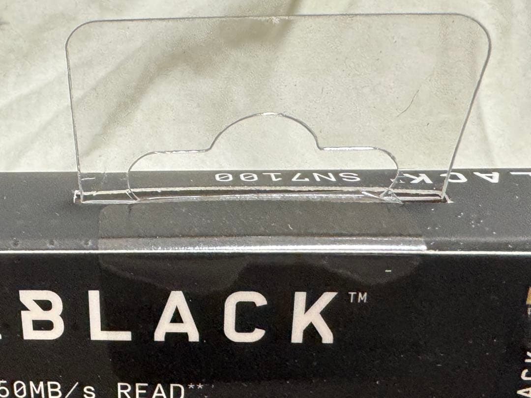 新品 WD Black SN7100 1TB Gen4 SSD