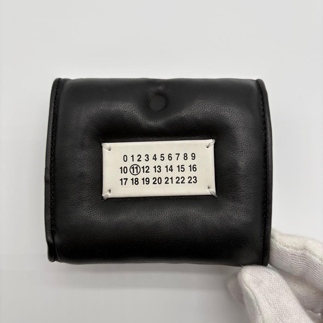 美品　正規品✨マルジェラ　三つ折り　グラムスラム　カレンダー　ステッチ