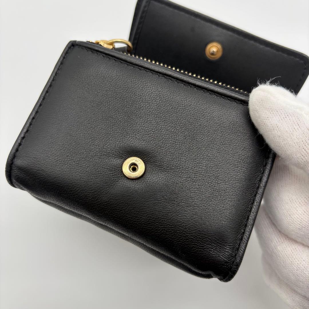 美品　正規品✨マルジェラ　三つ折り　グラムスラム　カレンダー　ステッチ