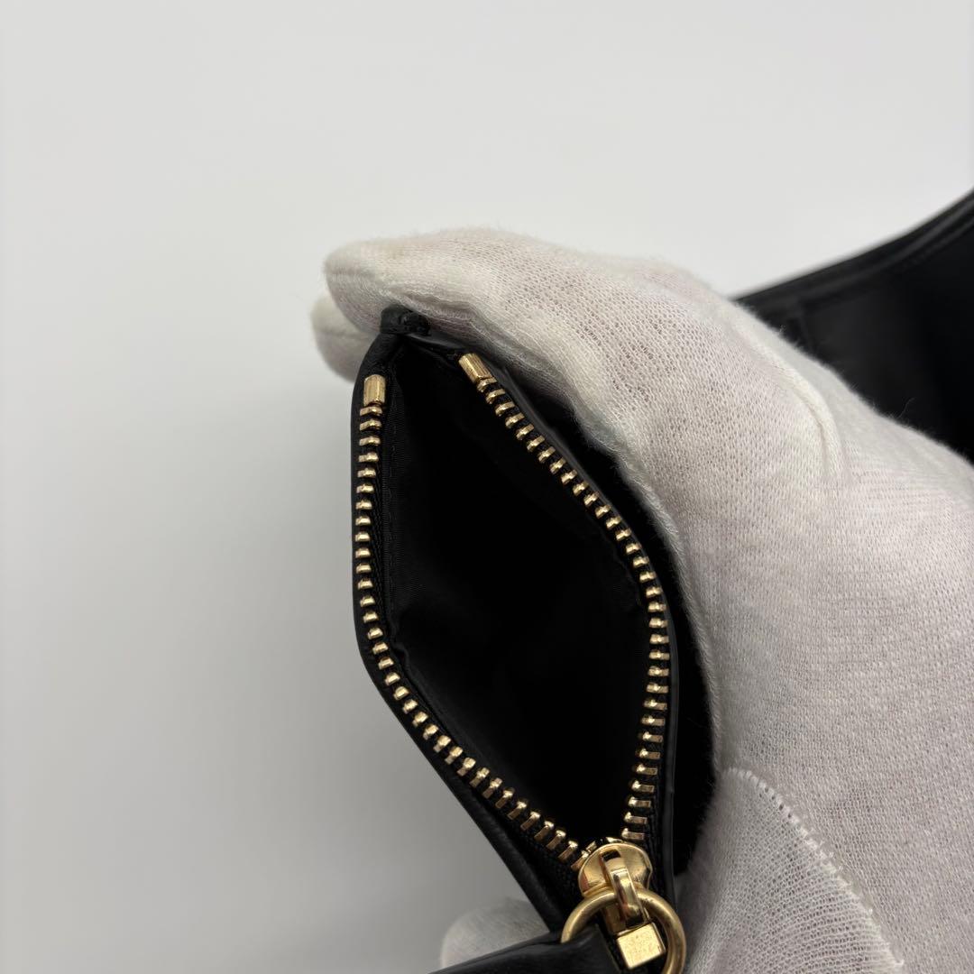美品　正規品✨マルジェラ　三つ折り　グラムスラム　カレンダー　ステッチ