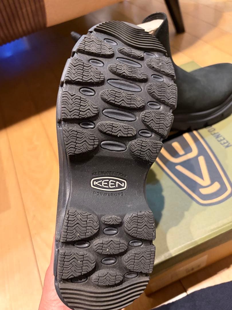 試足のみ　KEEN キーン サイドゴアブーツ ブラック 23cm