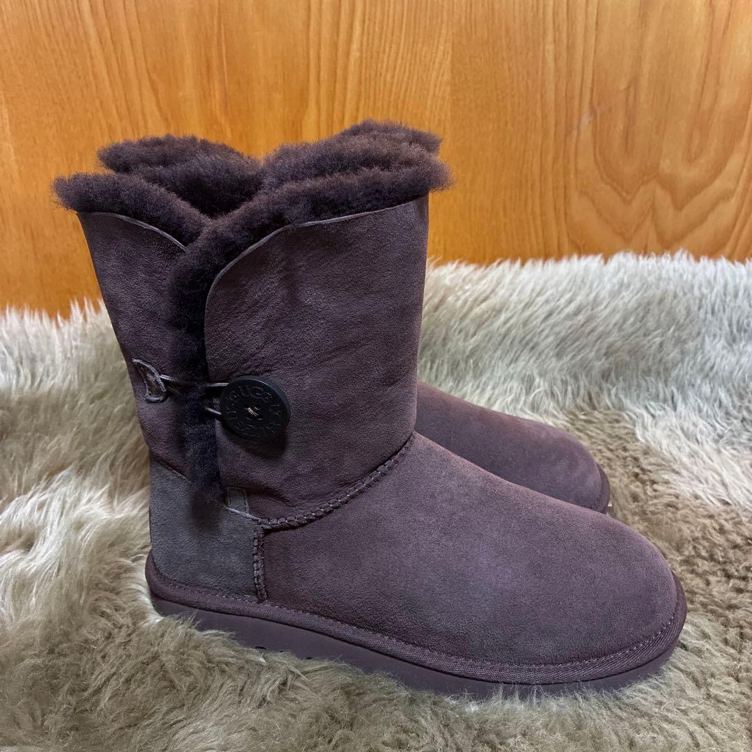 新品・未使用品 UGG アグ BAILEY BUTTON 24.0cm