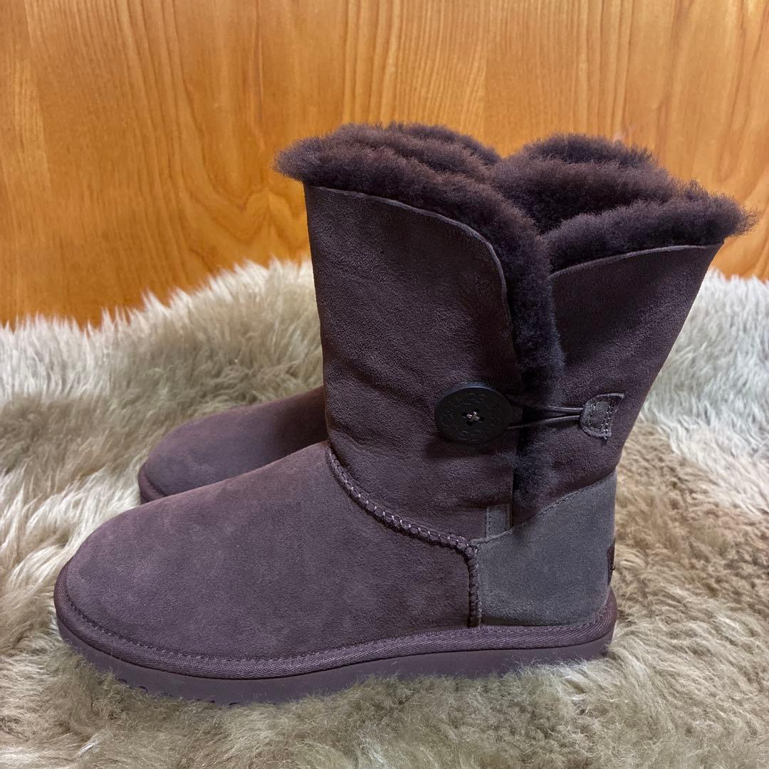 新品・未使用品 UGG アグ BAILEY BUTTON 24.0cm