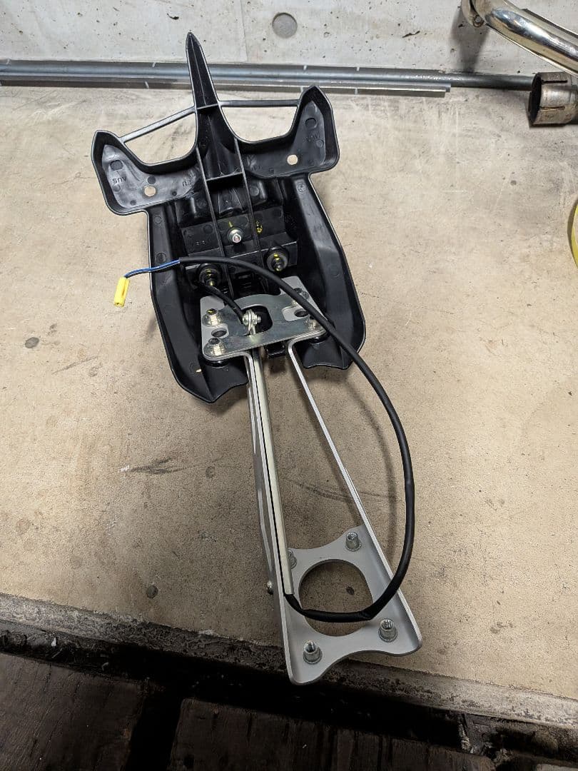 WR250R/X 純正　テール　ウインカー　ナンバーステー　リアフェンダー　工具