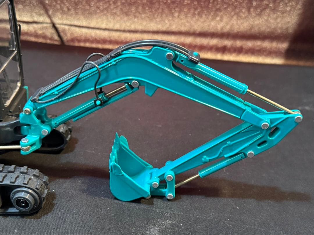 ミニカー TrueBlueKOBELCO Evolution ACERA SK55S
