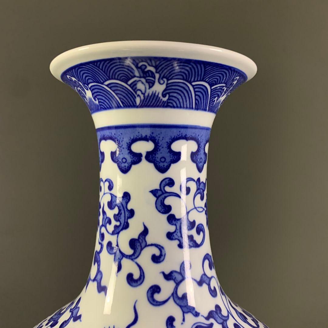清乾隆青花龍紋賞瓶 景徳鎮 陶磁器 装飾品 現代工芸品 美術品 置物