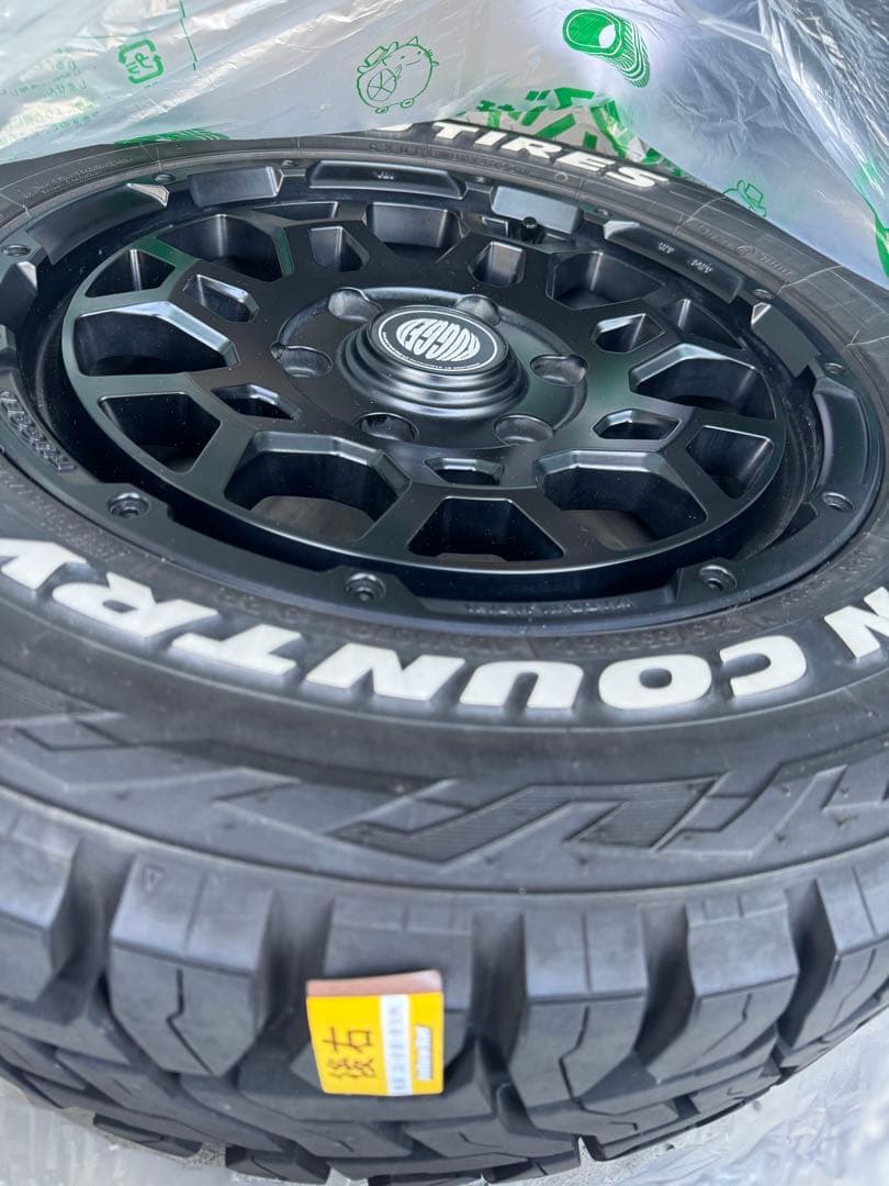 RUGGED ROCK セミグロスブラック 16インチ４本セット