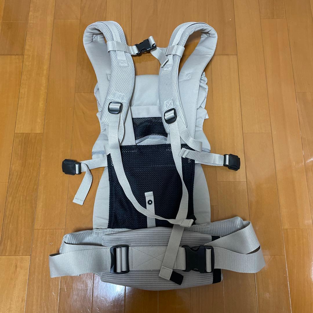 Aprica アップリカ　限定カラーベージュ　ラクリス　抱っこ紐