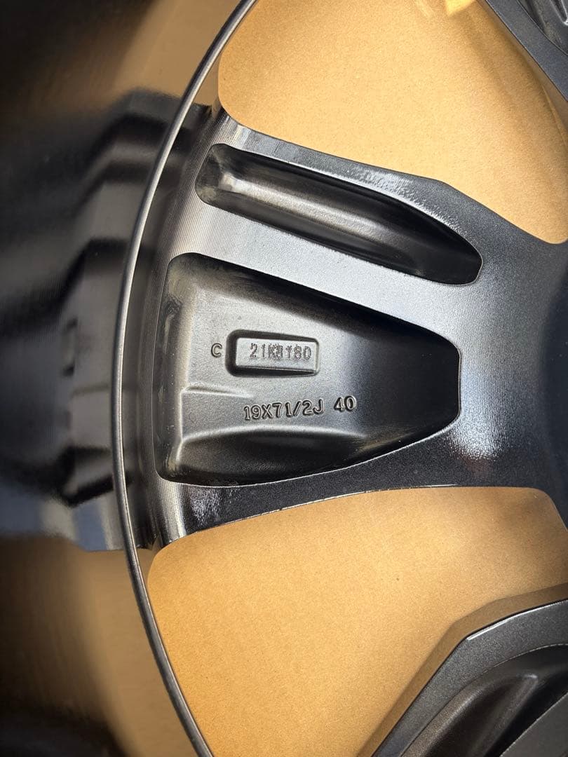 日産　エクストレイル　T33 19インチ 純正ホイール