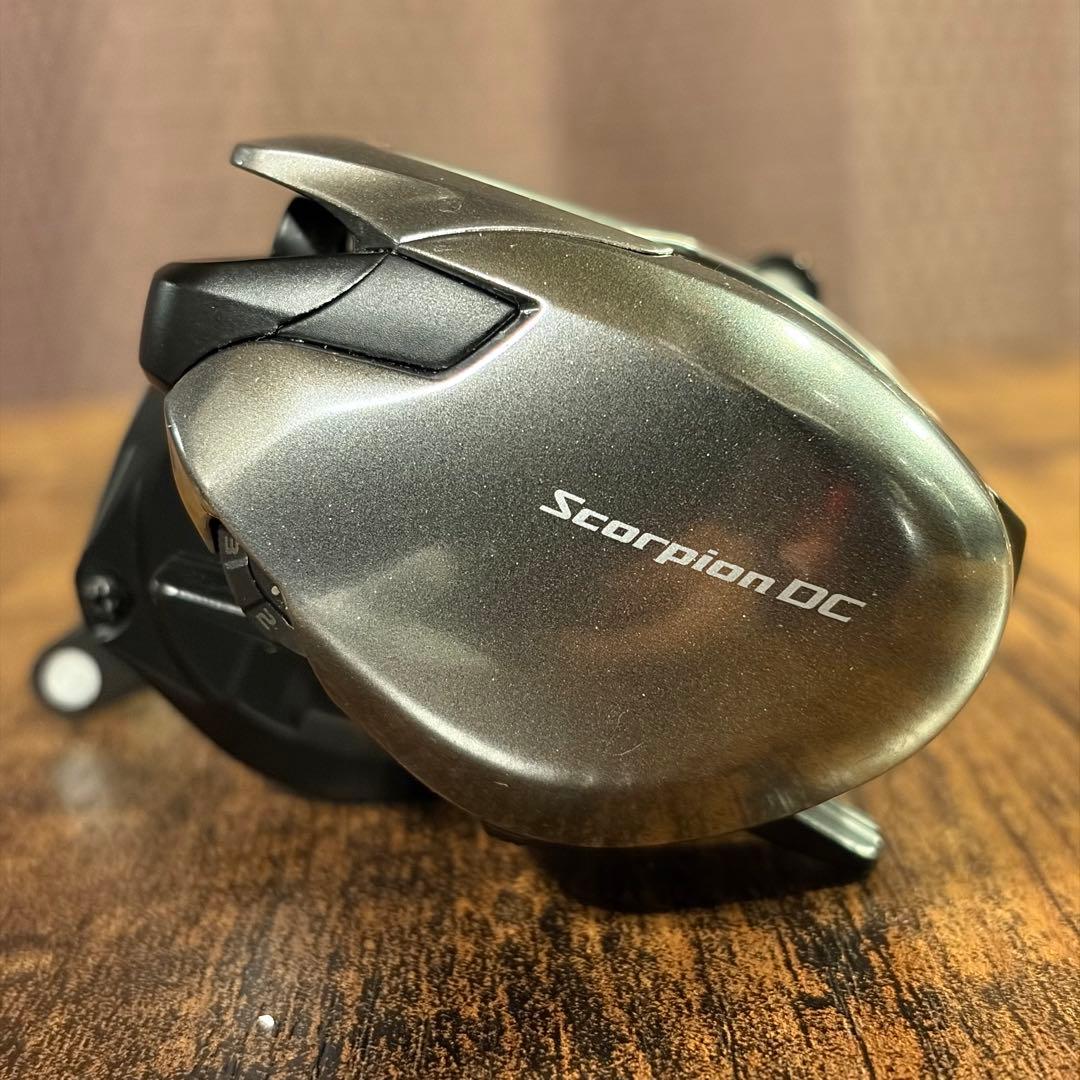 【美品】シマノ　SHIMANO スコーピオンDC7.4 150HG 右ハンドル