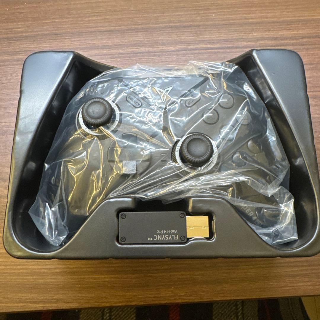 PC用ゲームコントローラー・コンバーター Flydigi Vader4 PRO