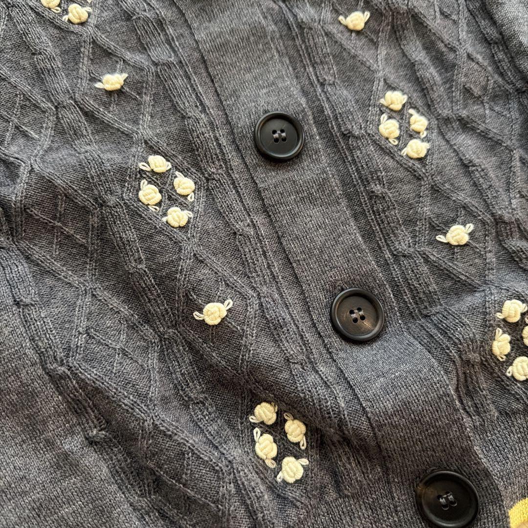 miumiu ミュウミュウ カーディガン ケーブル編み 花柄 刺繍 切り替え