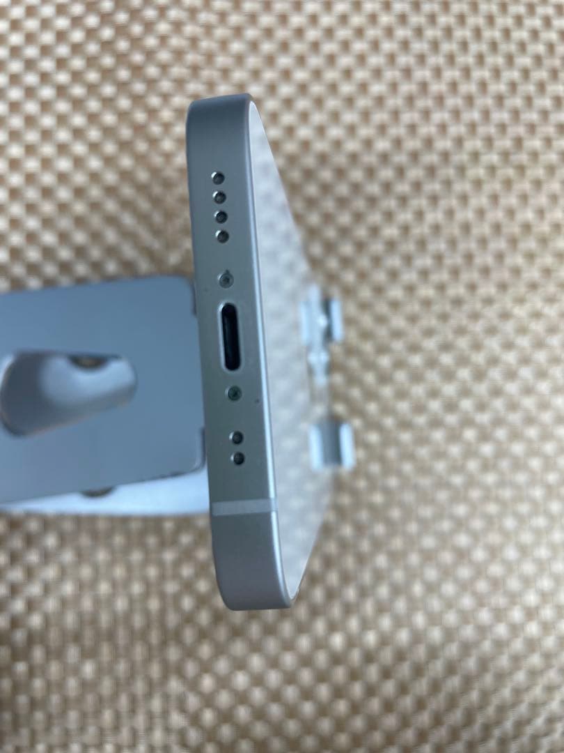 iPhone 13 mini 128GB スターライトSIMフリー【6392】