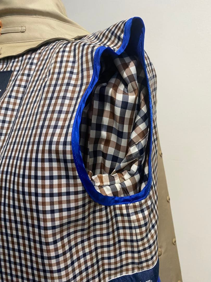 専用　美品　アクアスキュータム　トレンチコート