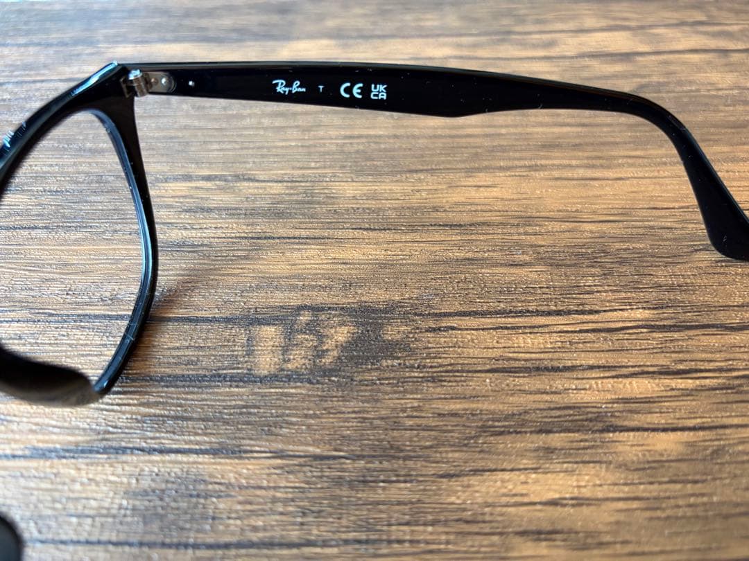 Ray-Ban RB 4258 サングラス