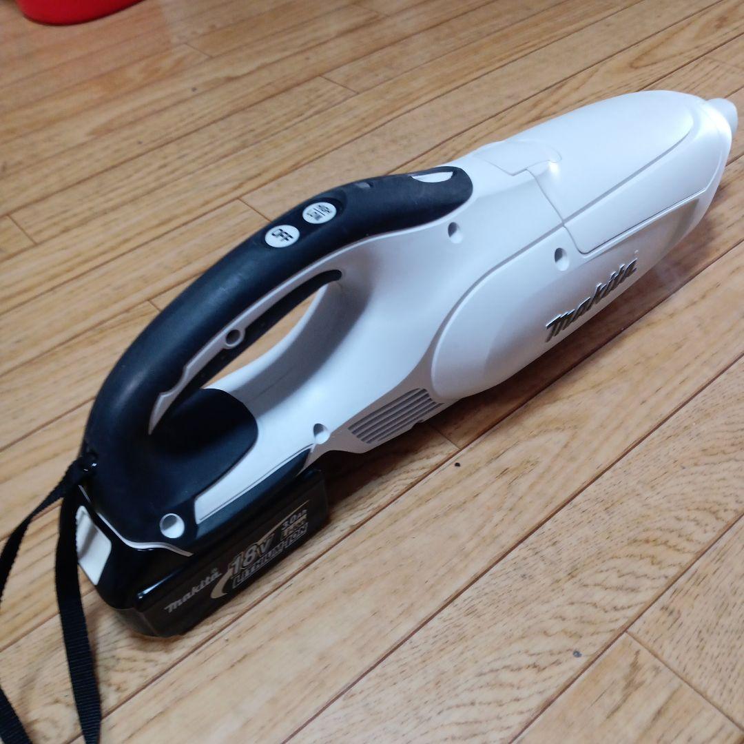 マキタ18V充電式クリーナ CL182FD 純正バッテリー、純正急速充電器付