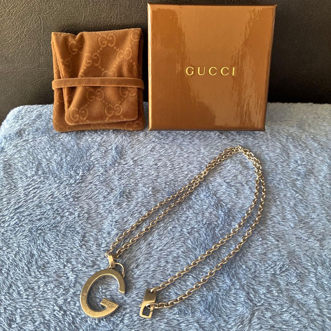 Gucciネックレス シルバー小傷はありますが全体的にきれいな状態です