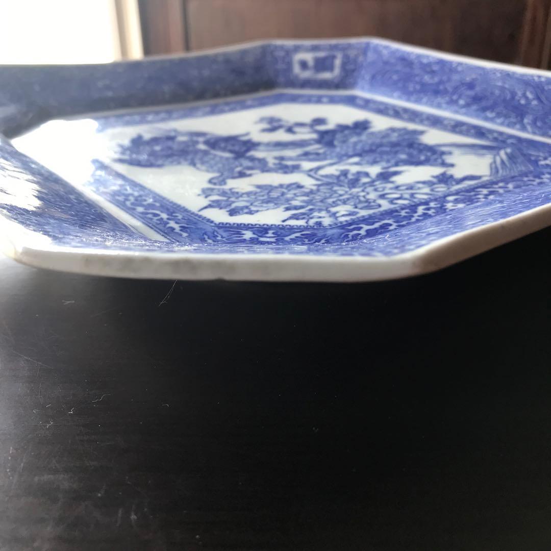 美品　陶器　年代物　八角絵皿　丁寧に描かれた獅子や牡丹の絵柄が素敵な　古道具