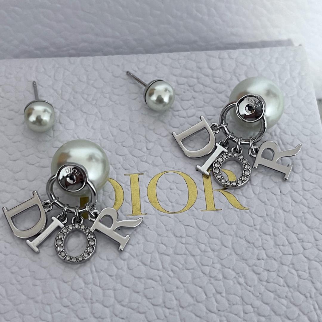 Christian Dior ピアス　トライバル　パール　ストーン