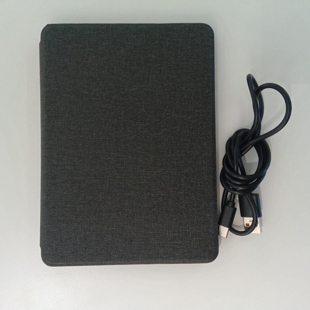 Kindle Paperwhite 第11世代 16GB カバー ケーブル付き