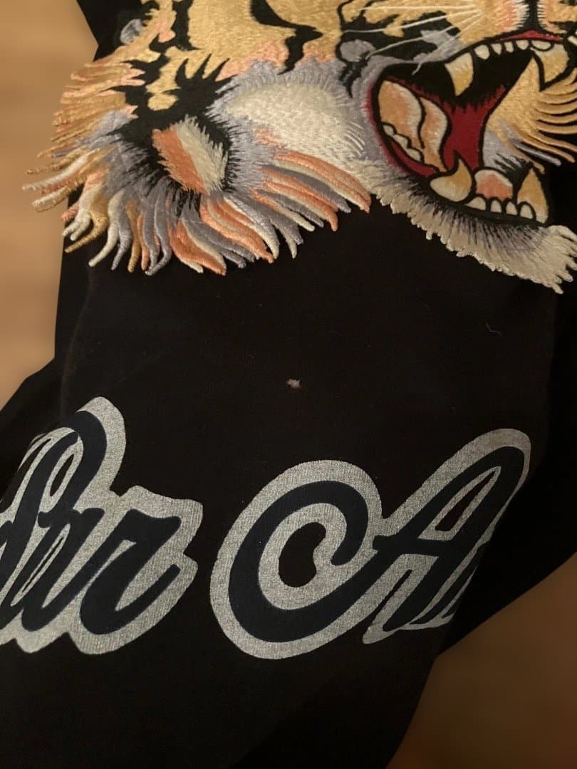 『せるは』GUCCI グッチ メンズ タイガーパッチ装飾 半袖Tシャツ