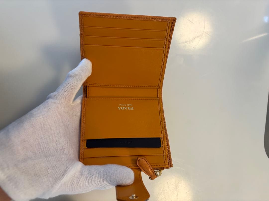 ●PRADA●プラダ サフィアーノ 財布　オレンジ　新品未使用品