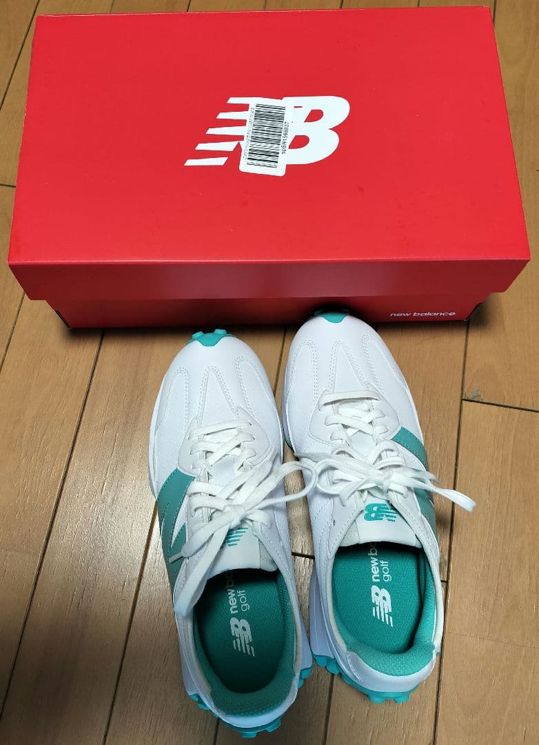 ほぼ未使用 超美品 New Balance ゴルフシューズ 24.0