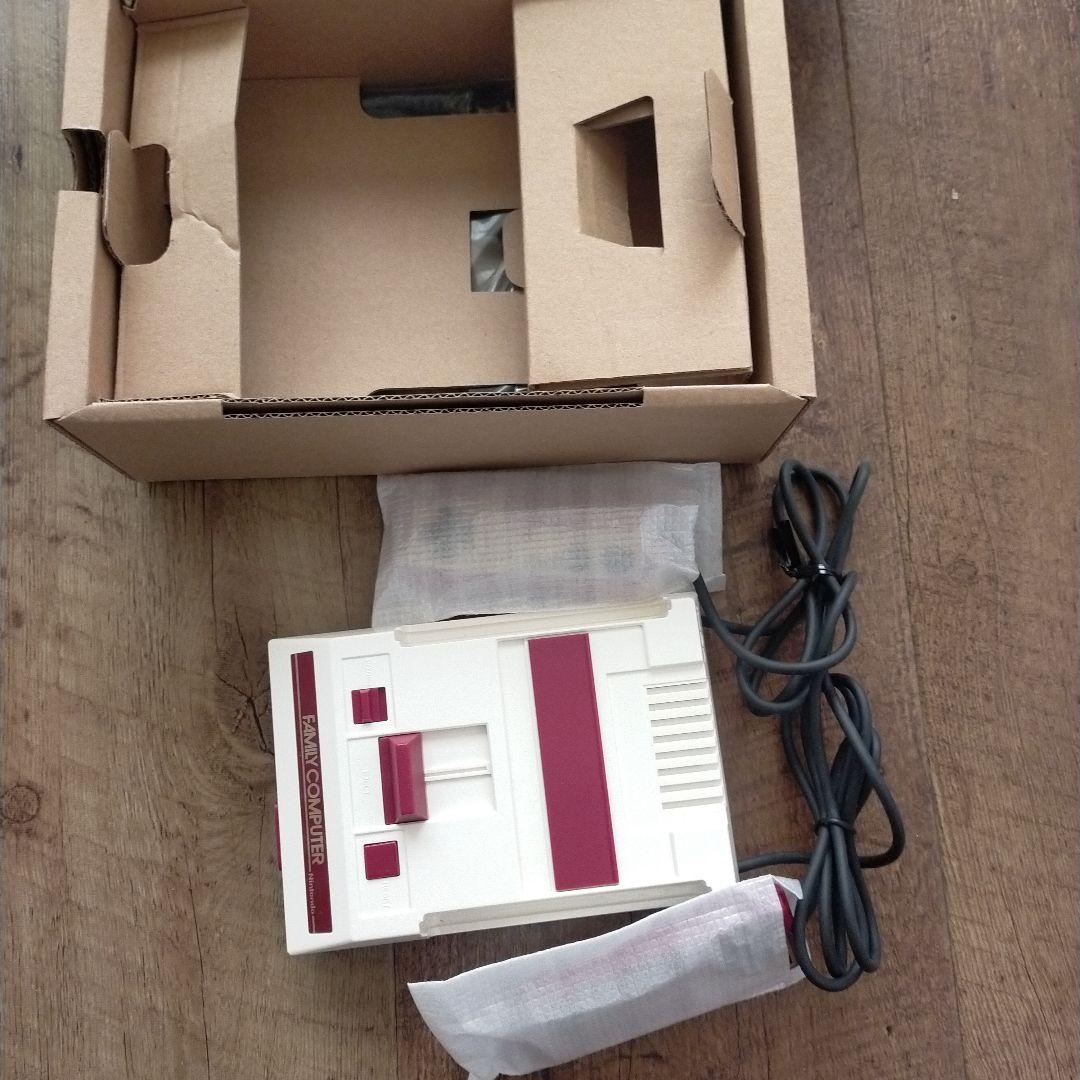 超美品！ニンテンドー　クラシックミニ　ファミコンソフト 収録ゲーム機