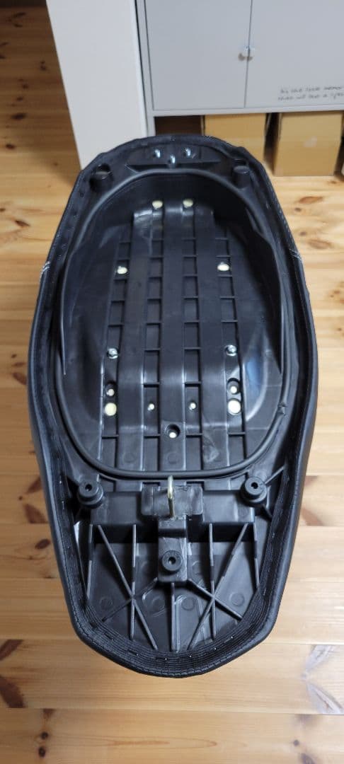 YAMAHA　NMAX 125　ローダウンシート　rob