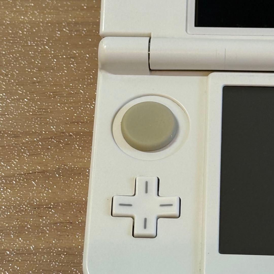 7-188 Newニンテンドー3DS ホワイト 箱付き