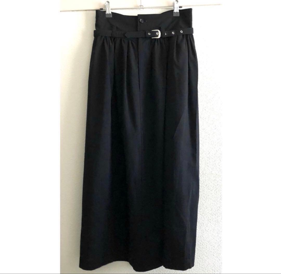や*様 コムデギャルソンCOMME des GARCONS ベルト付きスカート