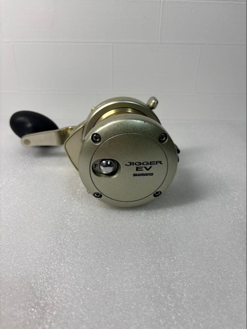 り*ご様 SHIMANO オシアジガー EV 2500